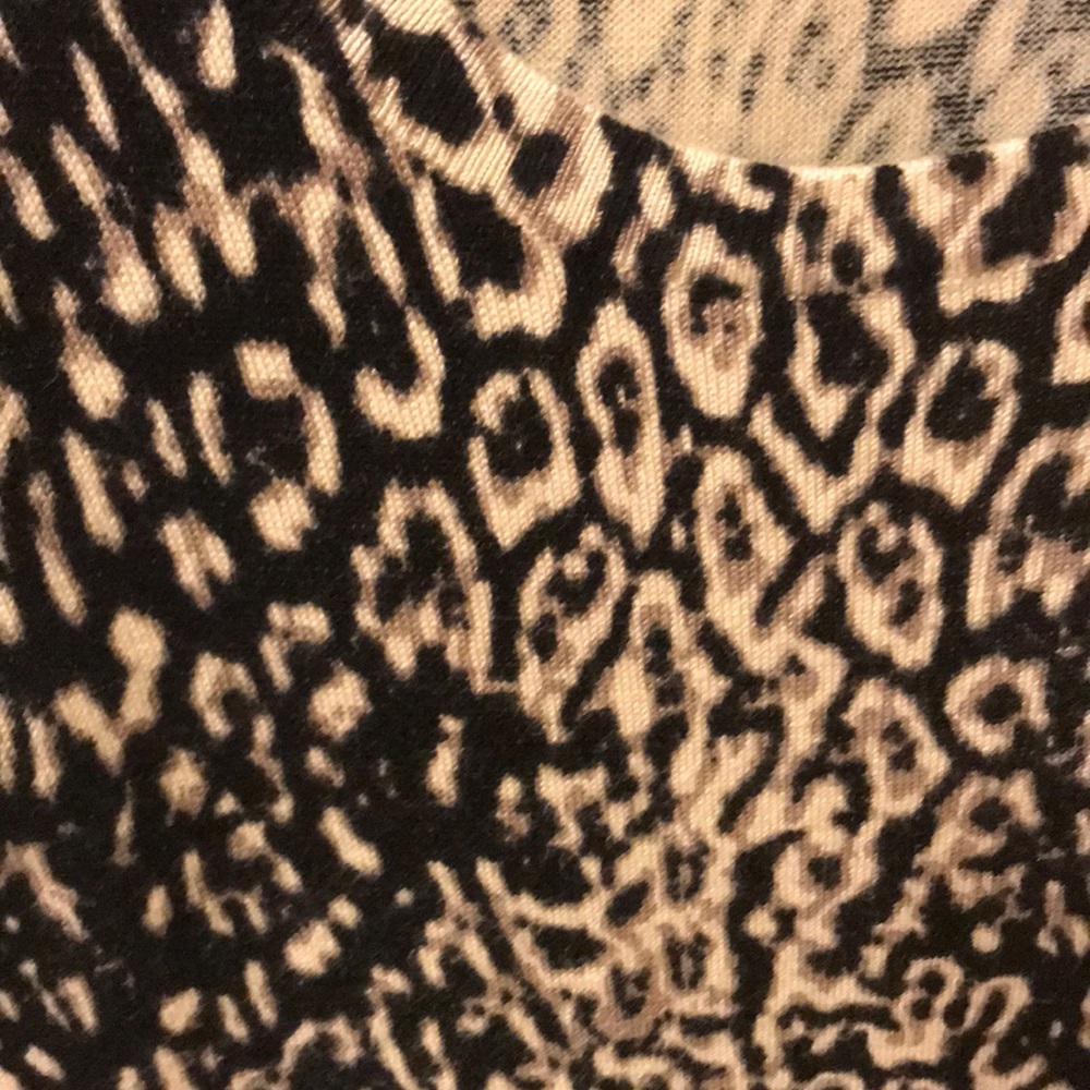 Leopard top - Picture 3 of 3